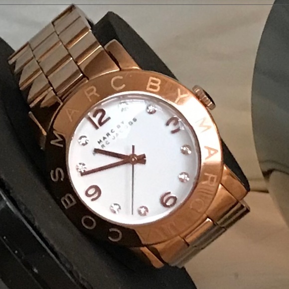 Marc Jacobs Amy Glitz Watch - Picture 3 of 9